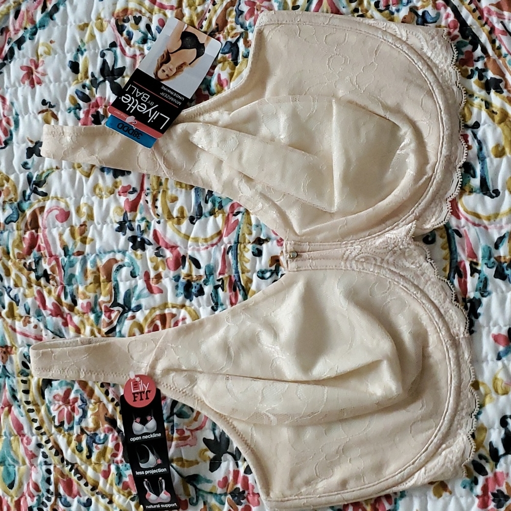 Lilyette bra
